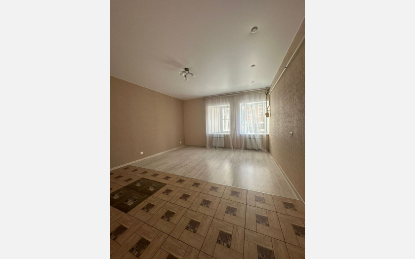 <span>Продается 2-комн. квартира,</span><span>67 м², 1/6 этаж </span> фото 0