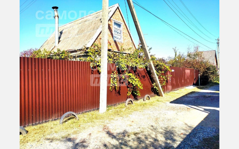 <span>Продается дом 37 м²,</span><span> на участке 6 сот.</span> фото 1