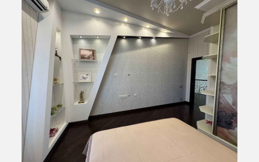 <span>Продается дом 250 м²,</span><span> на участке 9 сот.</span> фото 30