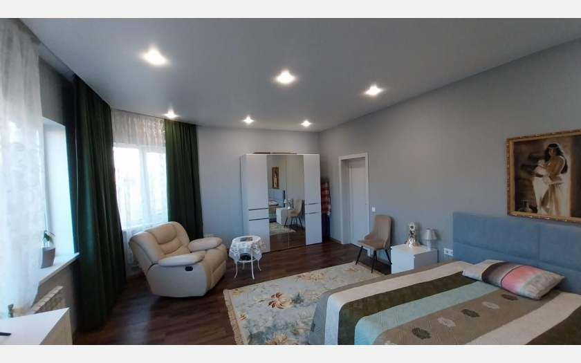 <span>Продается дом 194.10 м²,</span><span> на участке 3 сот.</span> фото 2